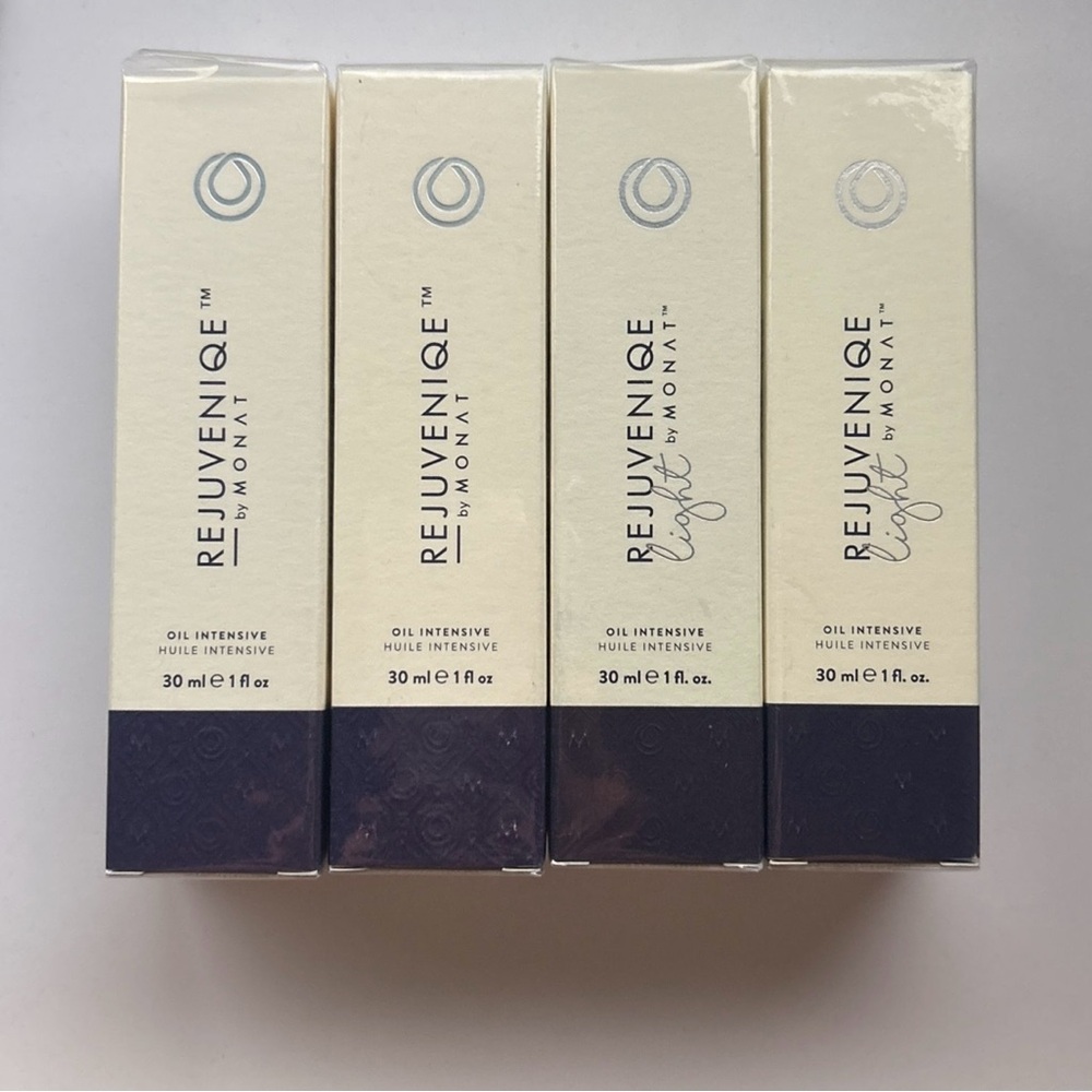 Monat Rejuveniqe Oil